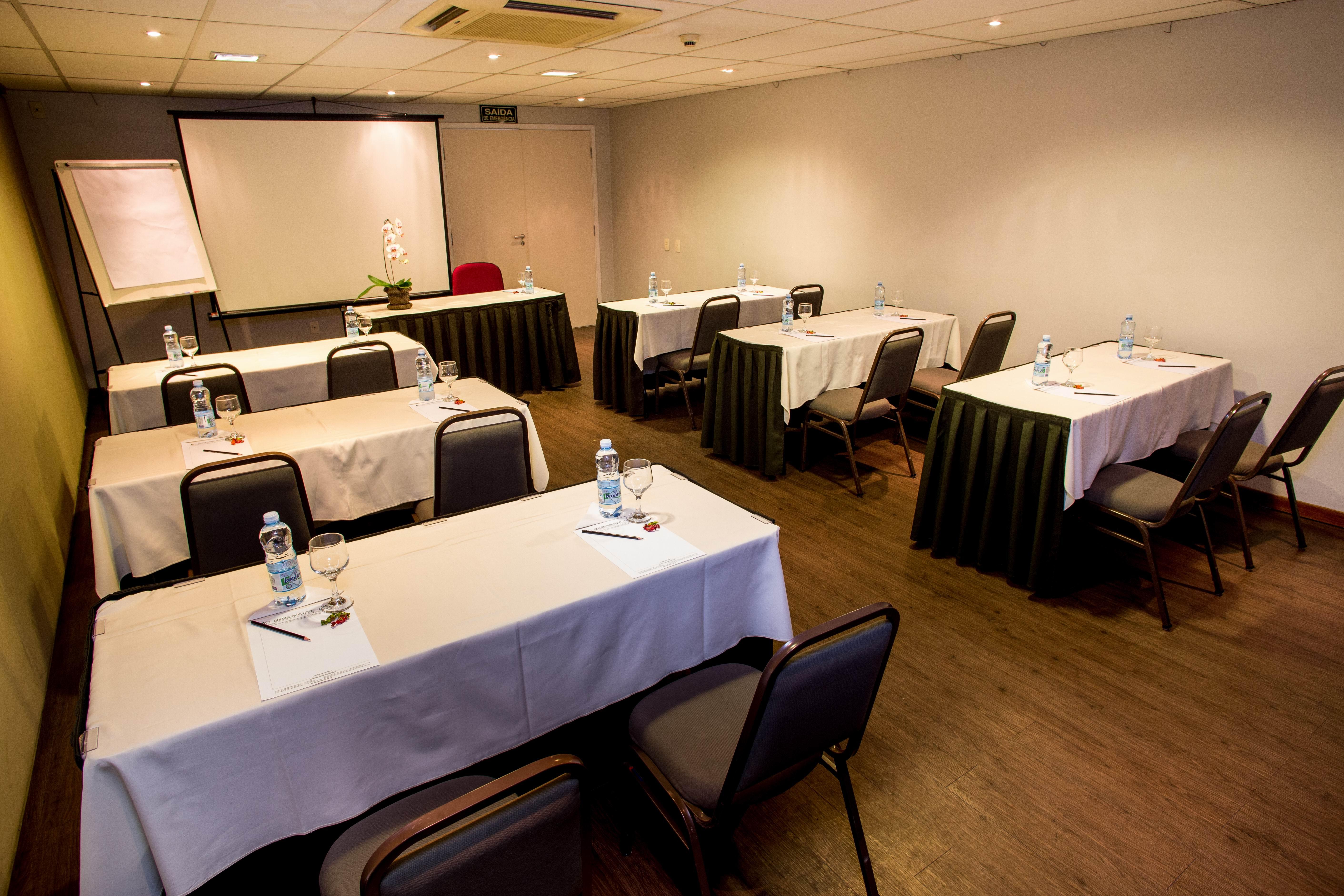Hotel Golden Park Campinas Viracopos By Nacional Inn Екстер'єр фото