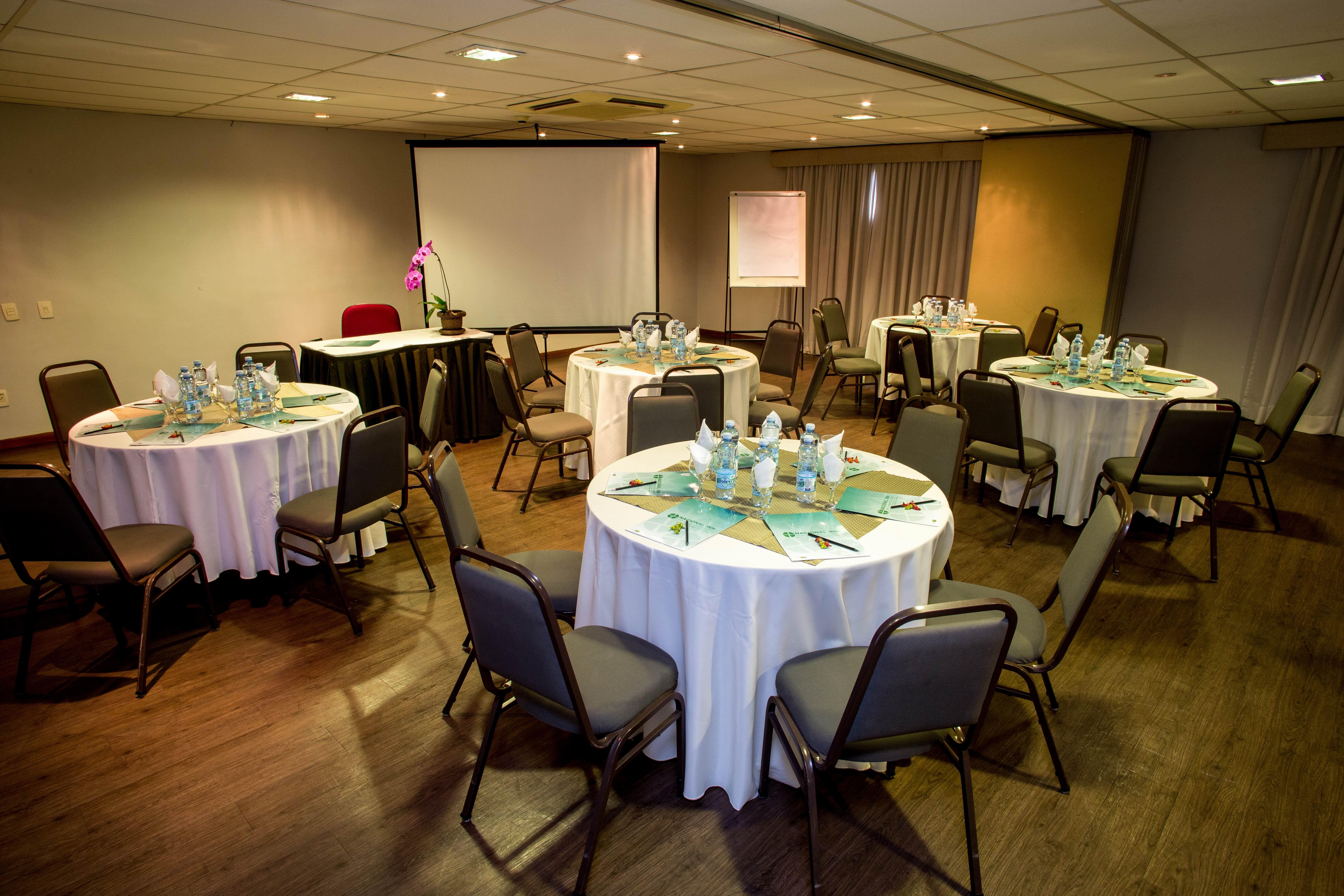 Hotel Golden Park Campinas Viracopos By Nacional Inn Екстер'єр фото