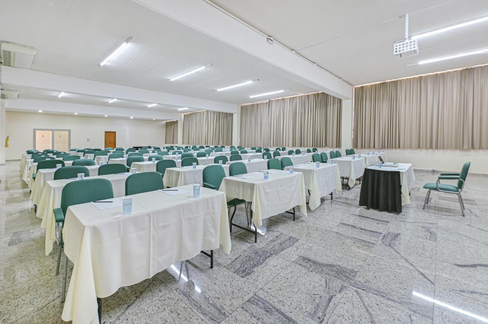 Hotel Golden Park Campinas Viracopos By Nacional Inn Екстер'єр фото